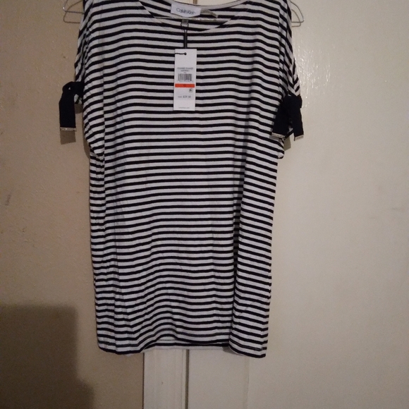 Calvin Klein Top - Picture 2 of 2